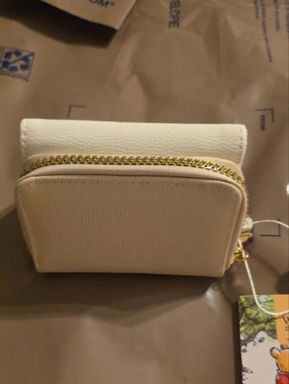 Winnie the Pooh Cream Bi-fold Wallet with Gold 'M' Accent NWT - Picture 6 of 8